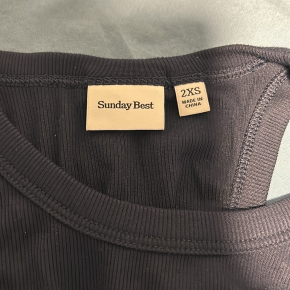 Sunday Best halter tank - Picture 3 of 3